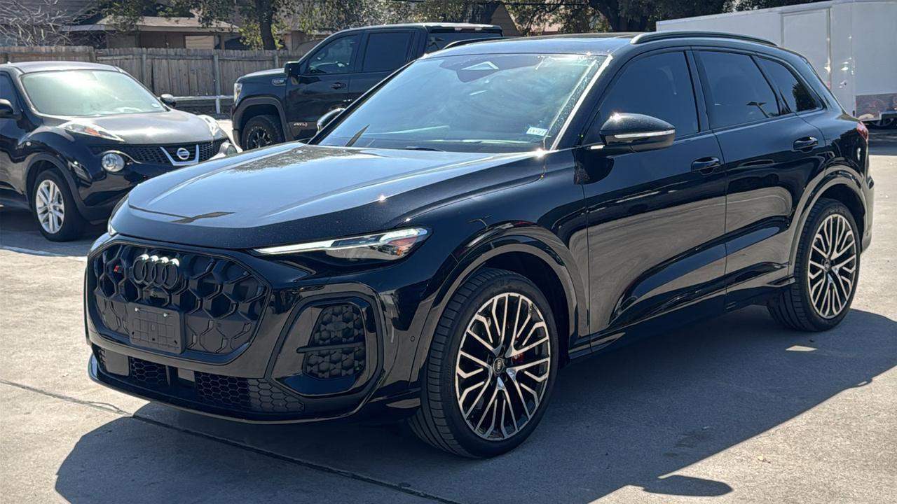 2025 Audi SQ5 Prestige