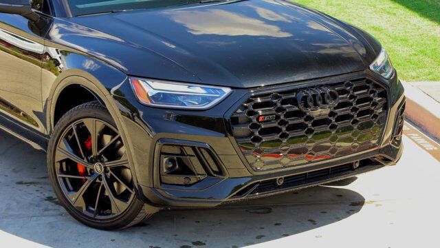 2025 Audi SQ5 Sportback Premium Plus