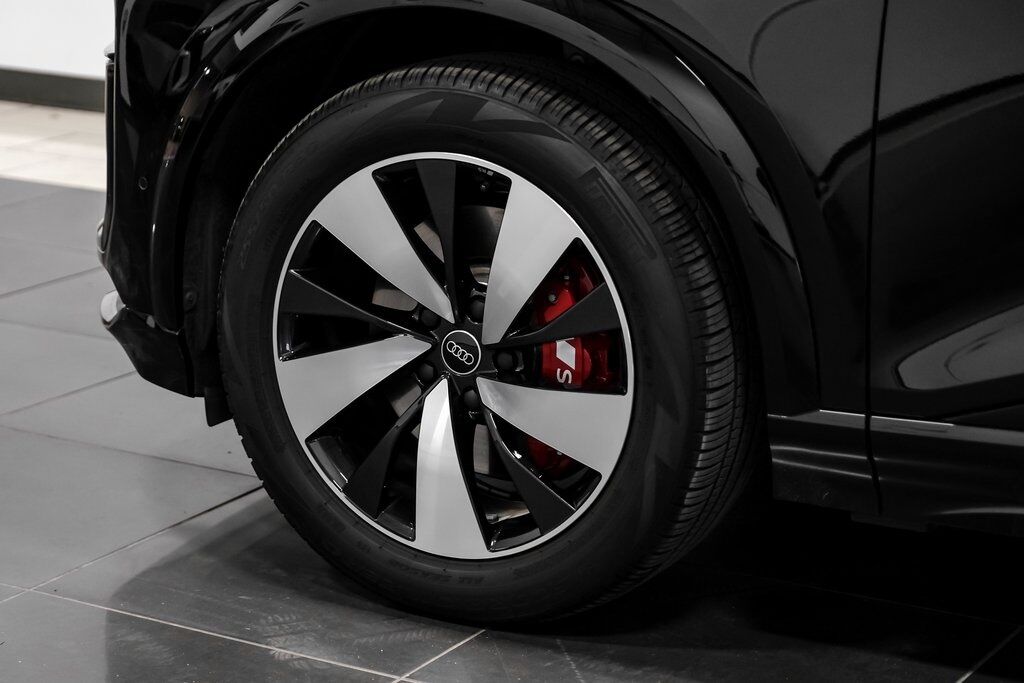 2025 Audi SQ6 e-tron Premium Carrollton TX