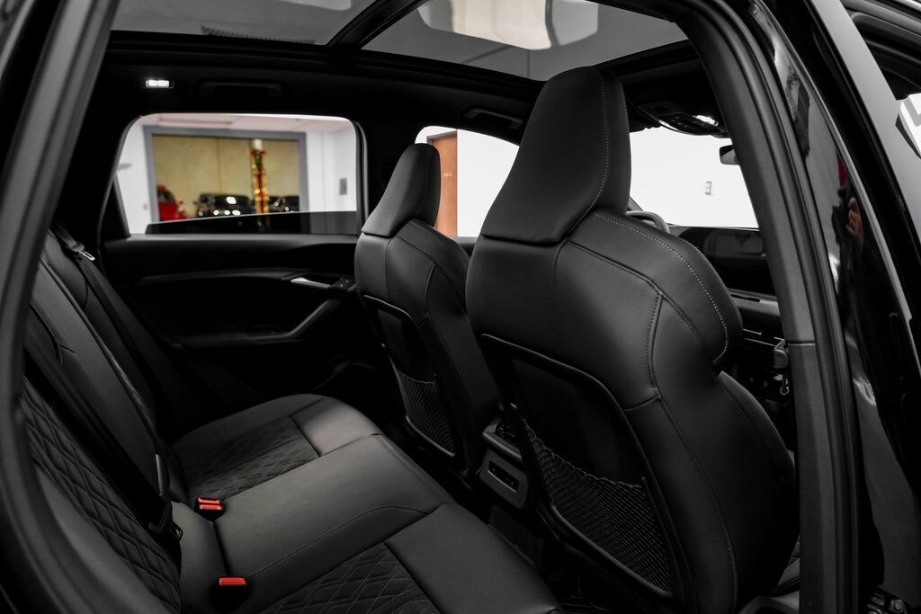 2025 Audi SQ6 e-tron Premium Carrollton TX