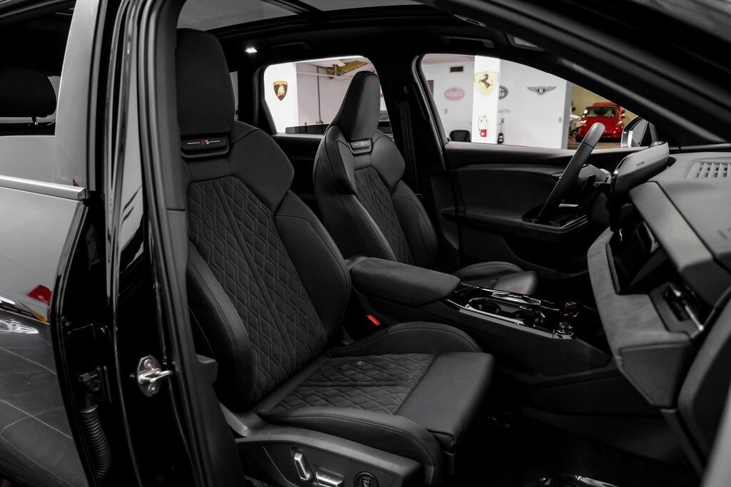 2025 Audi SQ6 e-tron Premium Carrollton TX