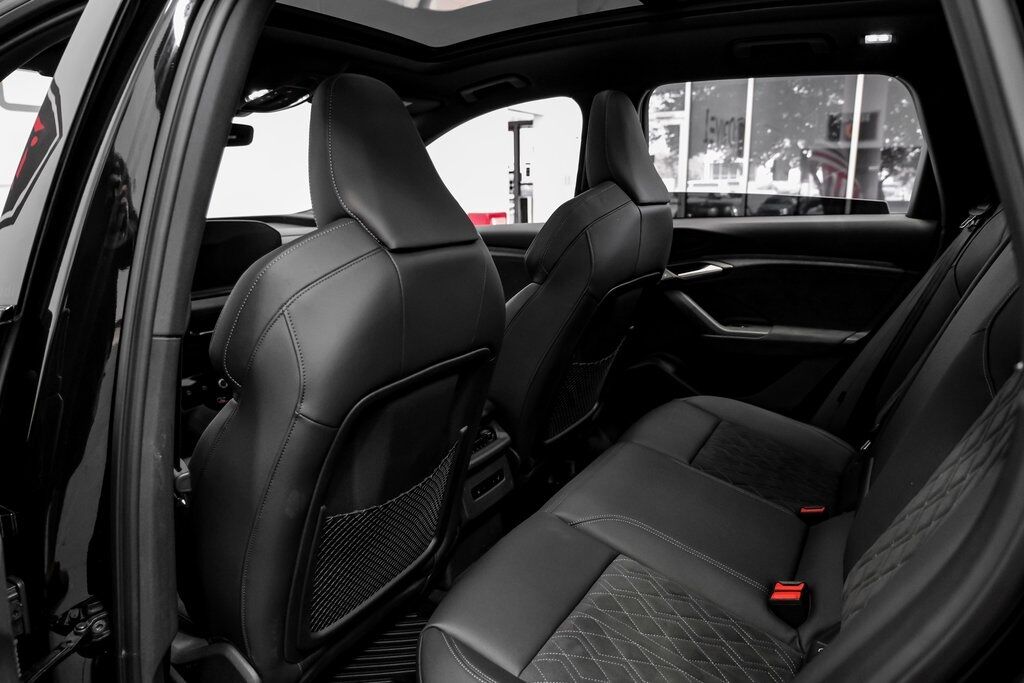 2025 Audi SQ6 e-tron Premium Carrollton TX