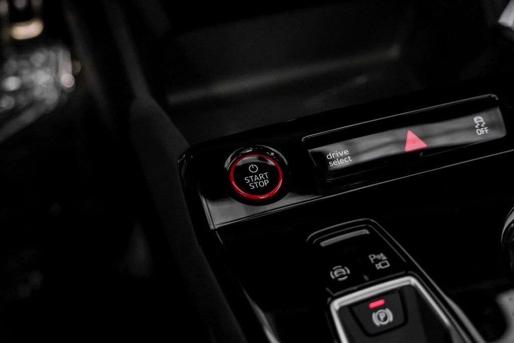 2025 Audi SQ6 e-tron Premium Carrollton TX