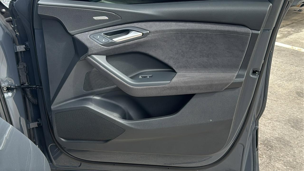 2025 Audi SQ6 e-tron Prestige  Selma TX