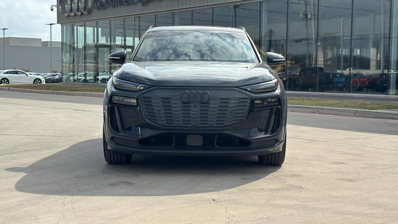 2025 Audi SQ6 e-tron Prestige