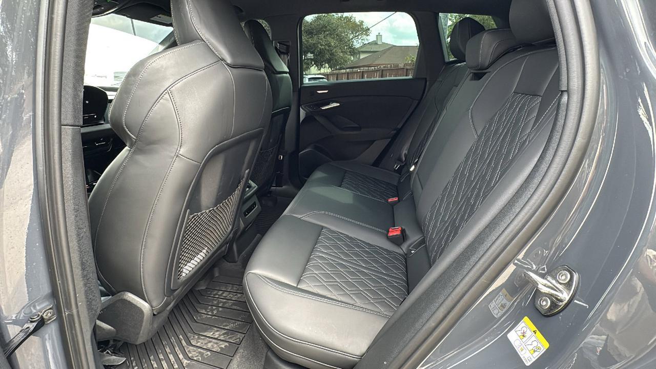 2025 Audi SQ6 e-tron Prestige  Selma TX