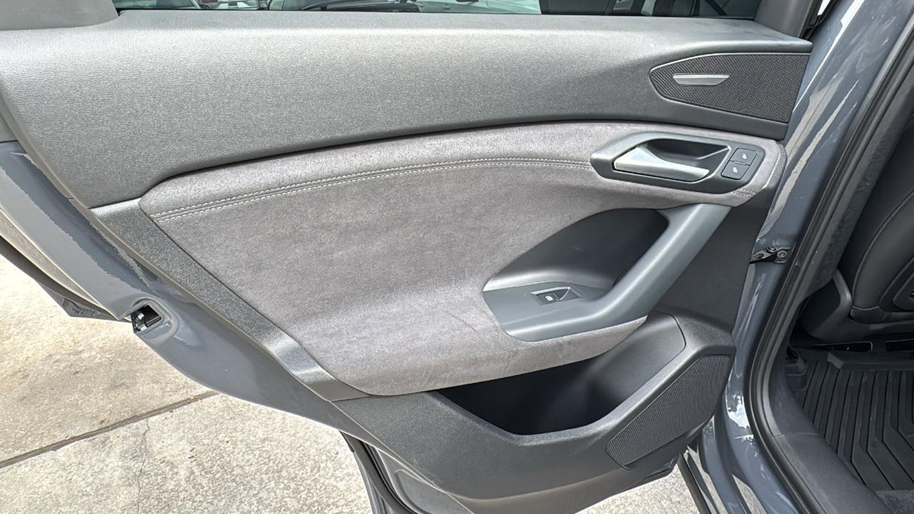 2025 Audi SQ6 e-tron Prestige  Selma TX