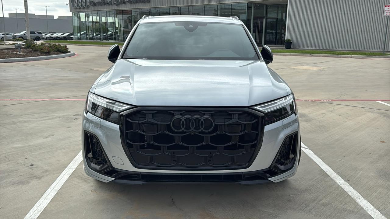 2025 Audi SQ7 Premium Plus