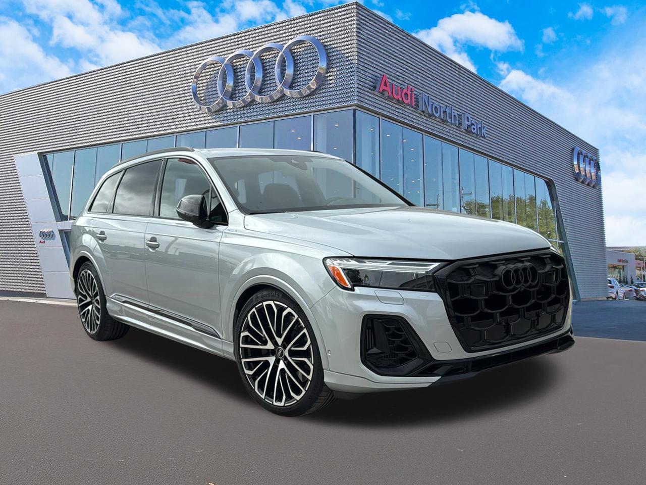 2025 Audi SQ7 Premium Plus