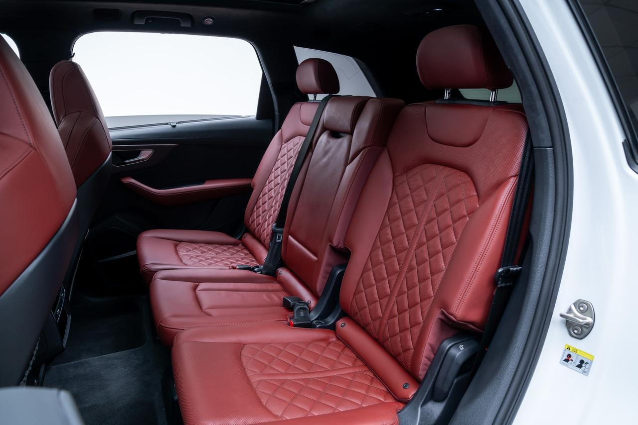 2025 Audi SQ7 Prestige S Sport Pkg Carbon Pkg Portland OR