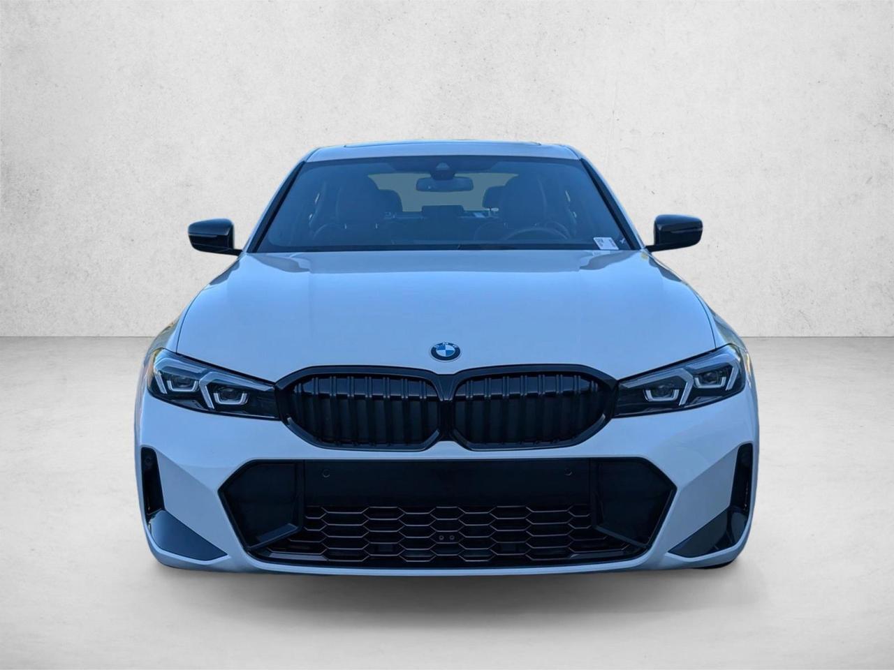 2025 BMW 3 Series 330i