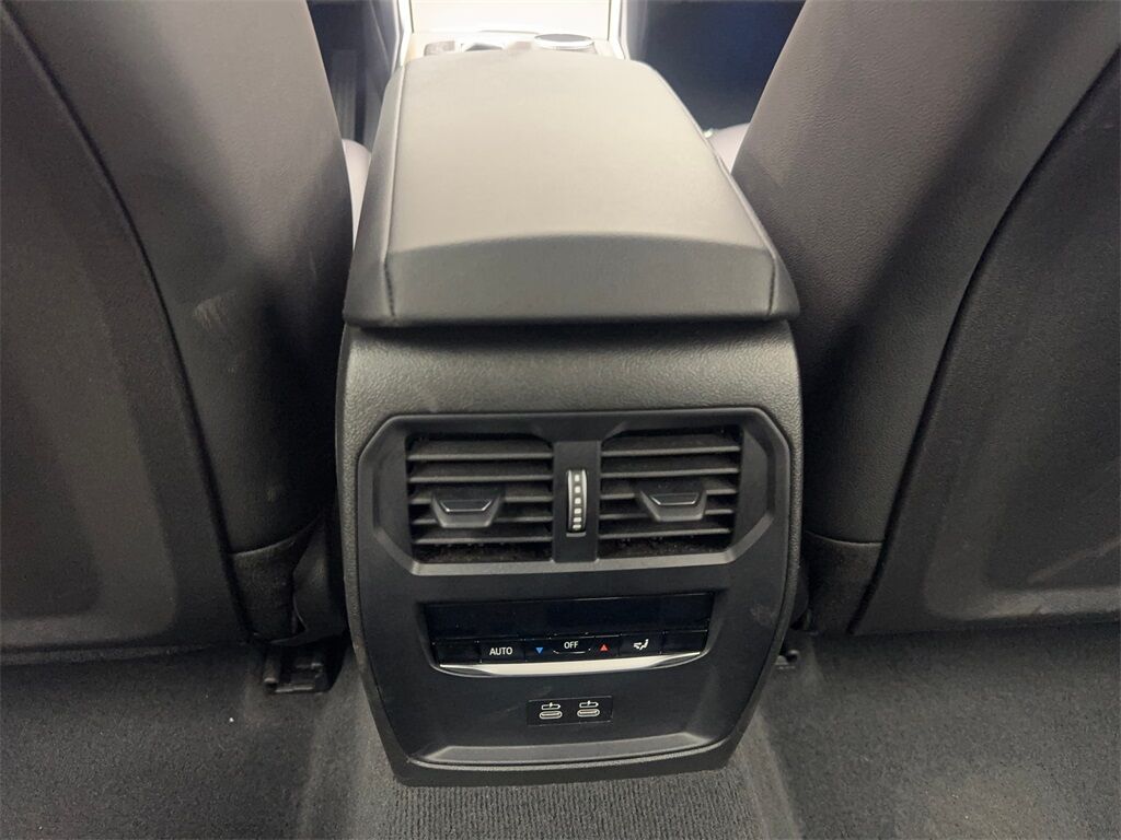 2025 BMW 3 Series 330i SPORT LINE,NAV,CAM,SUNROOF,BLIND SPOT Irving TX