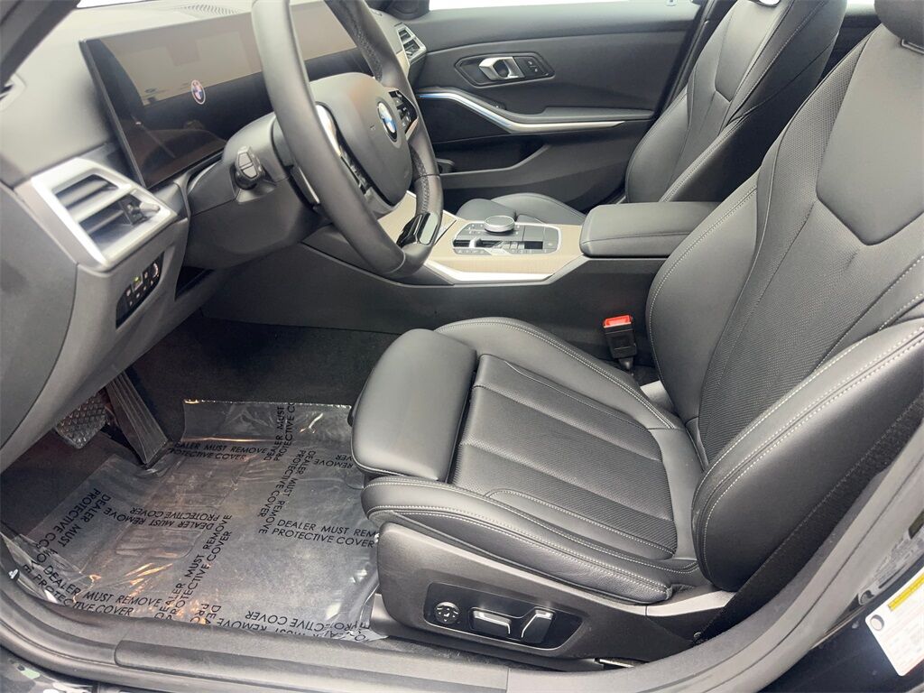 2025 BMW 3 Series 330i SPORT LINE,NAV,CAM,SUNROOF,BLIND SPOT Irving TX