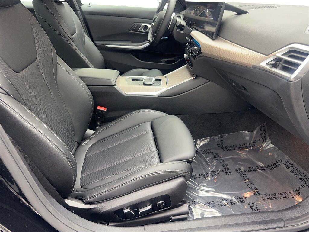 2025 BMW 3 Series 330i SPORT LINE,NAV,CAM,SUNROOF,BLIND SPOT Irving TX