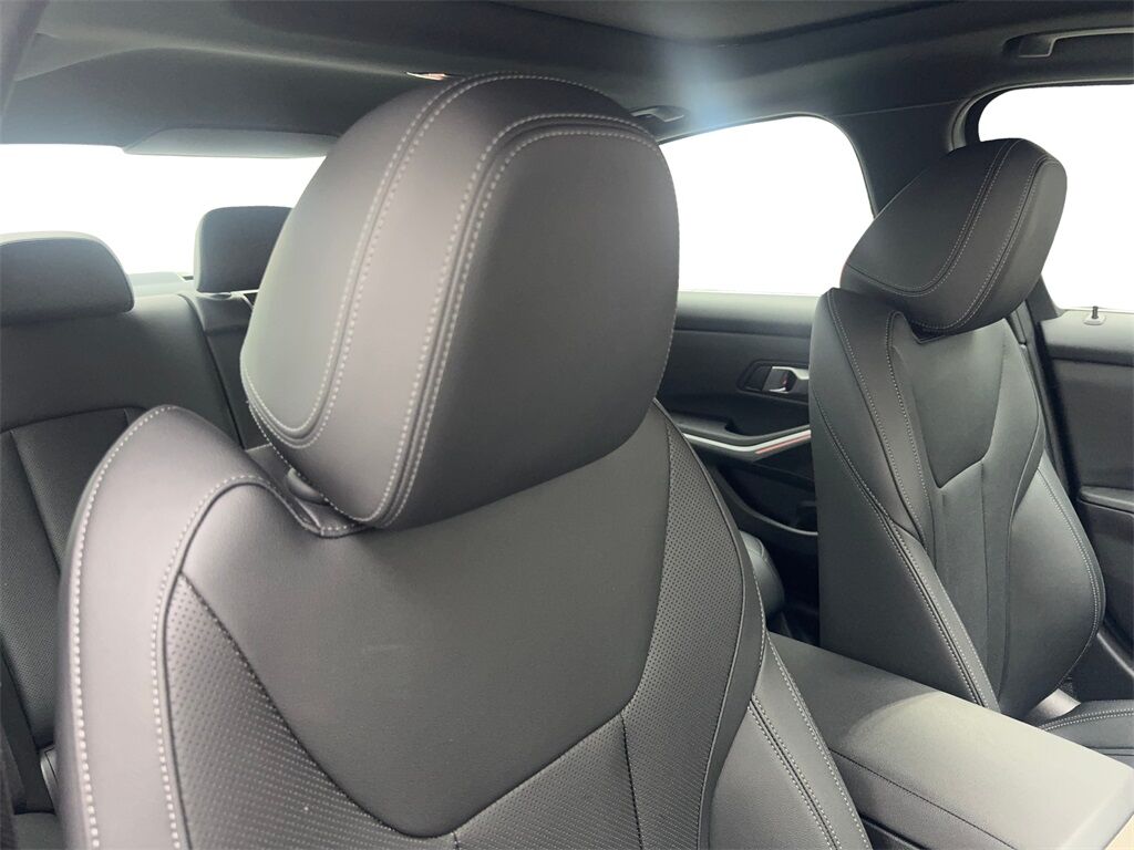 2025 BMW 3 Series 330i SPORT LINE,NAV,CAM,SUNROOF,BLIND SPOT Irving TX