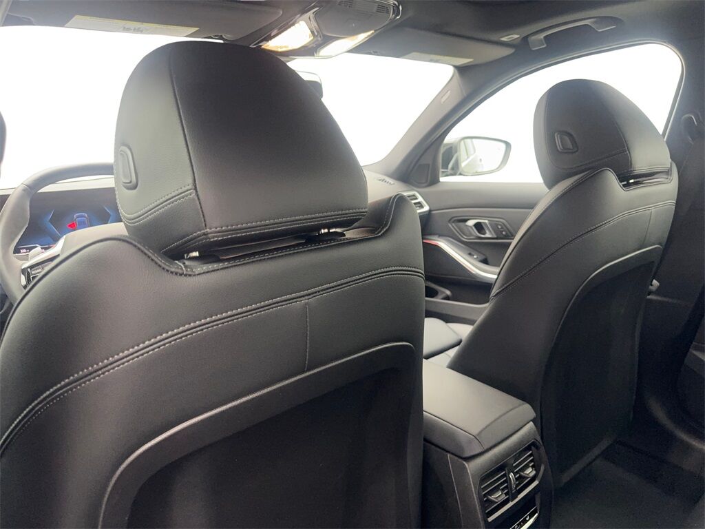2025 BMW 3 Series 330i SPORT LINE,NAV,CAM,SUNROOF,BLIND SPOT Irving TX