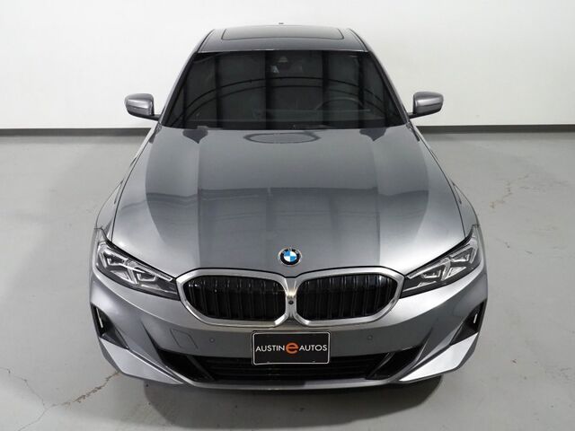 2025 BMW 3 Series 330i Sedan *NAVIGATION, CURVED DISPLAY, SAFETY ALERTS, PARKING ASSIST, 360 VIEW CAMERAS, COLOR TOUCHSCREEN, MOONROOF, HEATED SEATS/STEERING, REMOTE START, COMFORT ACCESS, WIRELESS CHARGING, ANDROID & APPLE Round Rock TX