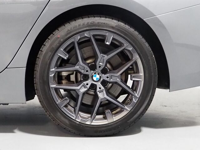 2025 BMW 3 Series 330i Sedan *NAVIGATION, CURVED DISPLAY, SAFETY ALERTS, PARKING ASSIST, 360 VIEW CAMERAS, COLOR TOUCHSCREEN, MOONROOF, HEATED SEATS/STEERING, REMOTE START, COMFORT ACCESS, WIRELESS CHARGING, ANDROID & APPLE Round Rock TX