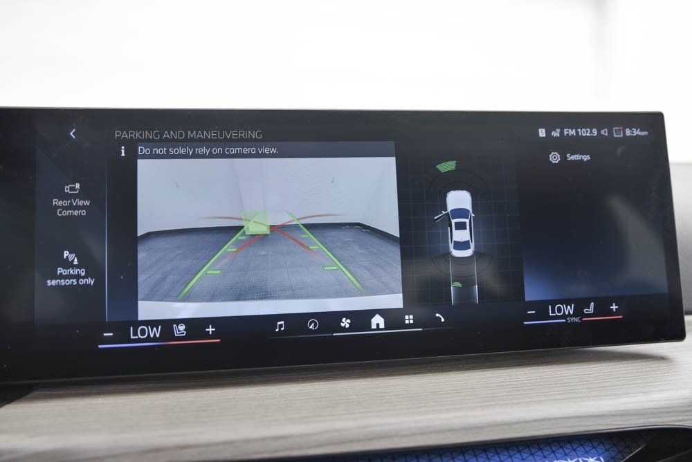 2025 BMW 3 Series 330i xDrive Akron OH