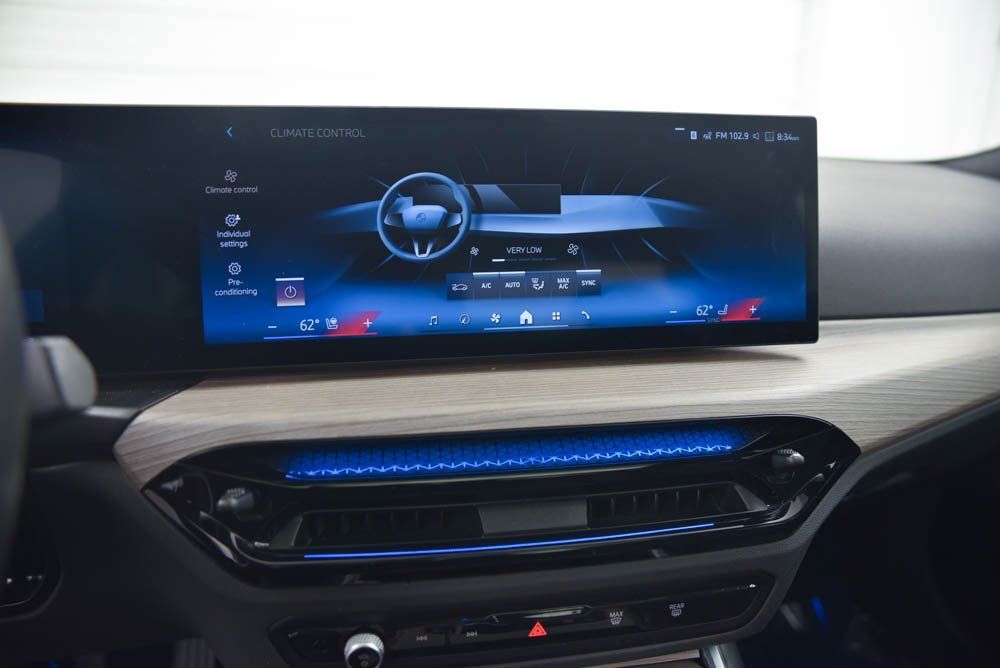 2025 BMW 3 Series 330i xDrive Akron OH