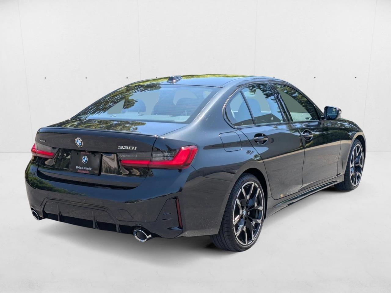 2025 BMW 3 Series 330i xDrive