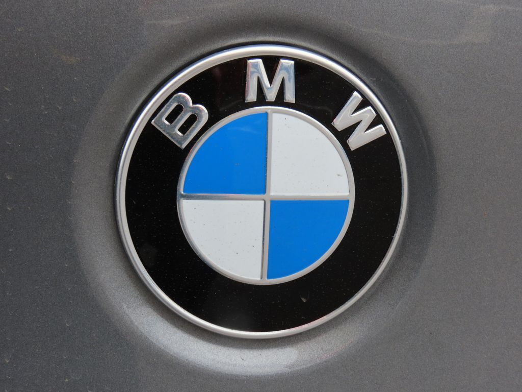 2025 BMW 3 Series 330i xDrive San Clemente CA