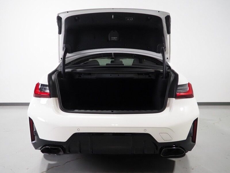 2025 BMW 3 Series M340i *HEADS-UP DISPLAY, NAVIGATION, CURVED DISPLAY, ADAPTIVE CRUISE, SAFETY ALERTS, 360 VIEW CAMERAS, MOONROOF, HEATED SEATS/STEERING, REMOTE START, AUTOMATIC PARKING, FULL LED HEADLIGHTS, HARMAN/KARDON, WIRELESS CHARGING, ANDROID & APPLE Round Rock TX