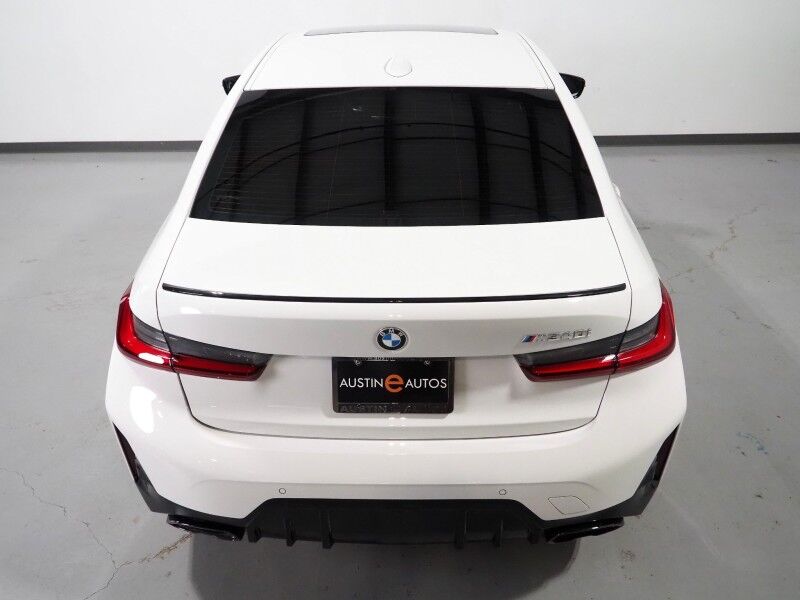 2025 BMW 3 Series M340i *HEADS-UP DISPLAY, NAVIGATION, CURVED DISPLAY, ADAPTIVE CRUISE, SAFETY ALERTS, 360 VIEW CAMERAS, MOONROOF, HEATED SEATS/STEERING, REMOTE START, AUTOMATIC PARKING, FULL LED HEADLIGHTS, HARMAN/KARDON, WIRELESS CHARGING, ANDROID & APPLE Round Rock TX