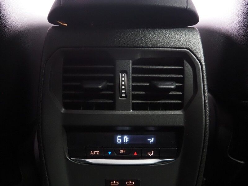 2025 BMW 3 Series M340i *HEADS-UP DISPLAY, NAVIGATION, CURVED DISPLAY, ADAPTIVE CRUISE, SAFETY ALERTS, 360 VIEW CAMERAS, MOONROOF, HEATED SEATS/STEERING, REMOTE START, AUTOMATIC PARKING, FULL LED HEADLIGHTS, HARMAN/KARDON, WIRELESS CHARGING, ANDROID & APPLE Round Rock TX
