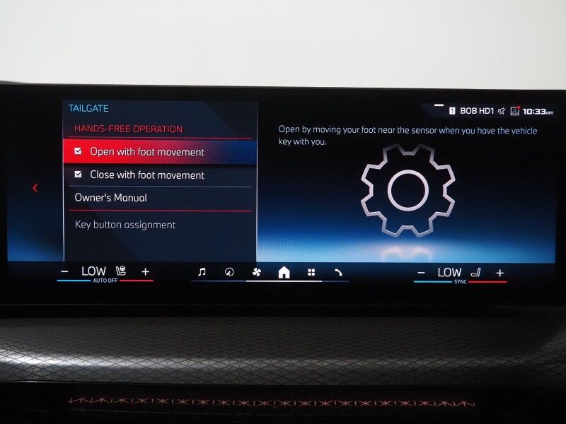 2025 BMW 3 Series M340i *HEADS-UP DISPLAY, NAVIGATION, CURVED DISPLAY, ADAPTIVE CRUISE, SAFETY ALERTS, 360 VIEW CAMERAS, MOONROOF, HEATED SEATS/STEERING, REMOTE START, AUTOMATIC PARKING, FULL LED HEADLIGHTS, HARMAN/KARDON, WIRELESS CHARGING, ANDROID & APPLE Round Rock TX