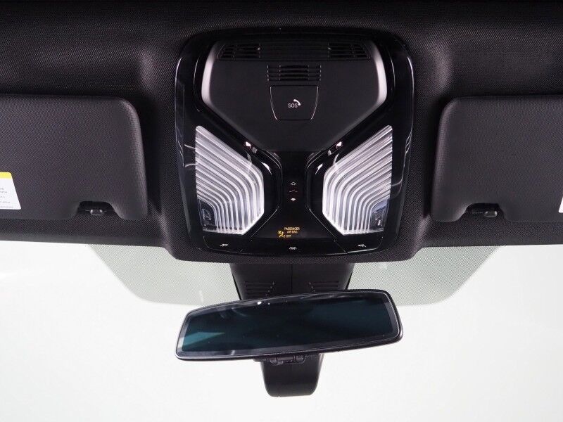 2025 BMW 3 Series M340i *HEADS-UP DISPLAY, NAVIGATION, CURVED DISPLAY, ADAPTIVE CRUISE, SAFETY ALERTS, 360 VIEW CAMERAS, MOONROOF, HEATED SEATS/STEERING, REMOTE START, AUTOMATIC PARKING, FULL LED HEADLIGHTS, HARMAN/KARDON, WIRELESS CHARGING, ANDROID & APPLE Round Rock TX