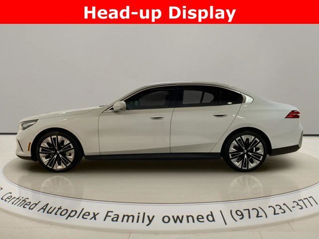 2025 BMW 5 Series 530i