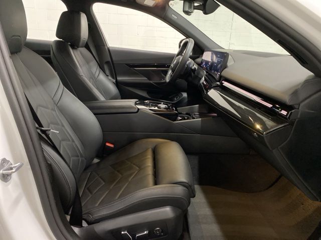 2025 BMW 5 Series 530i Dallas TX