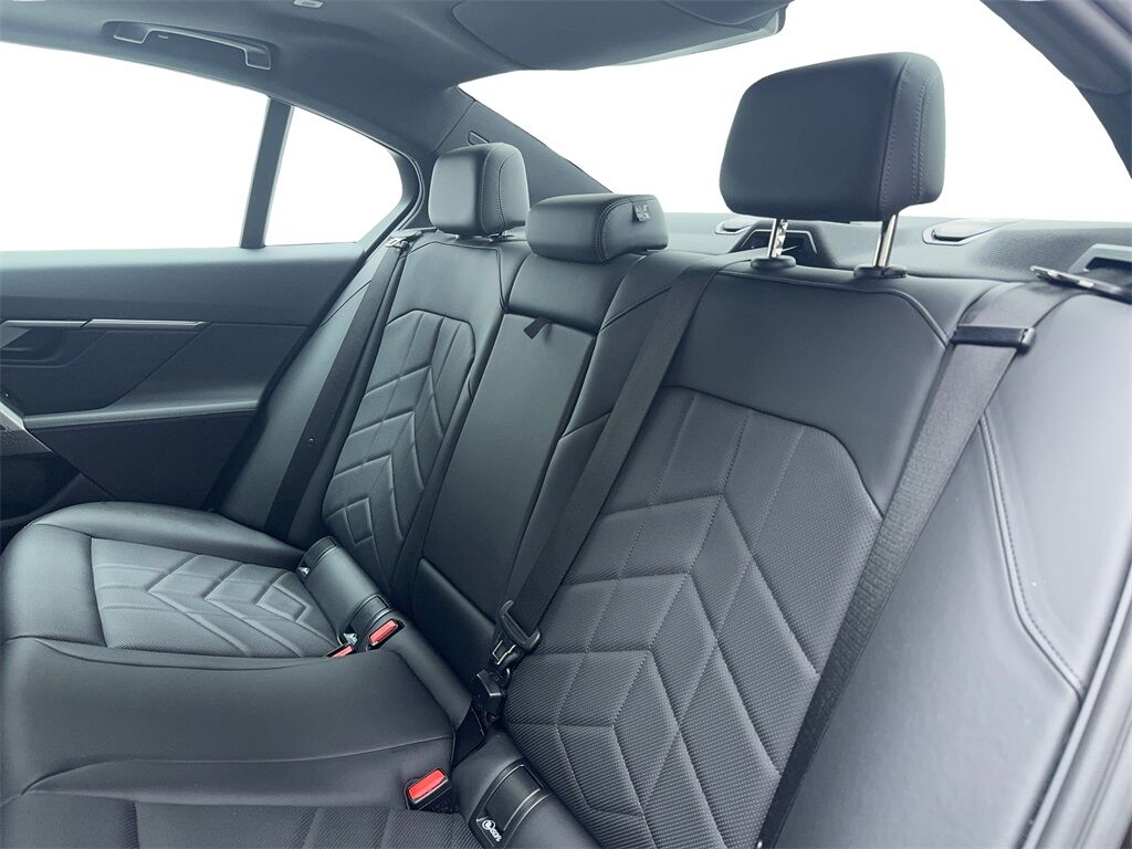 2025 BMW 5 Series 530i SPORT LINE,NAV,CAM,SUNROOF,HEADS UP Plano TX