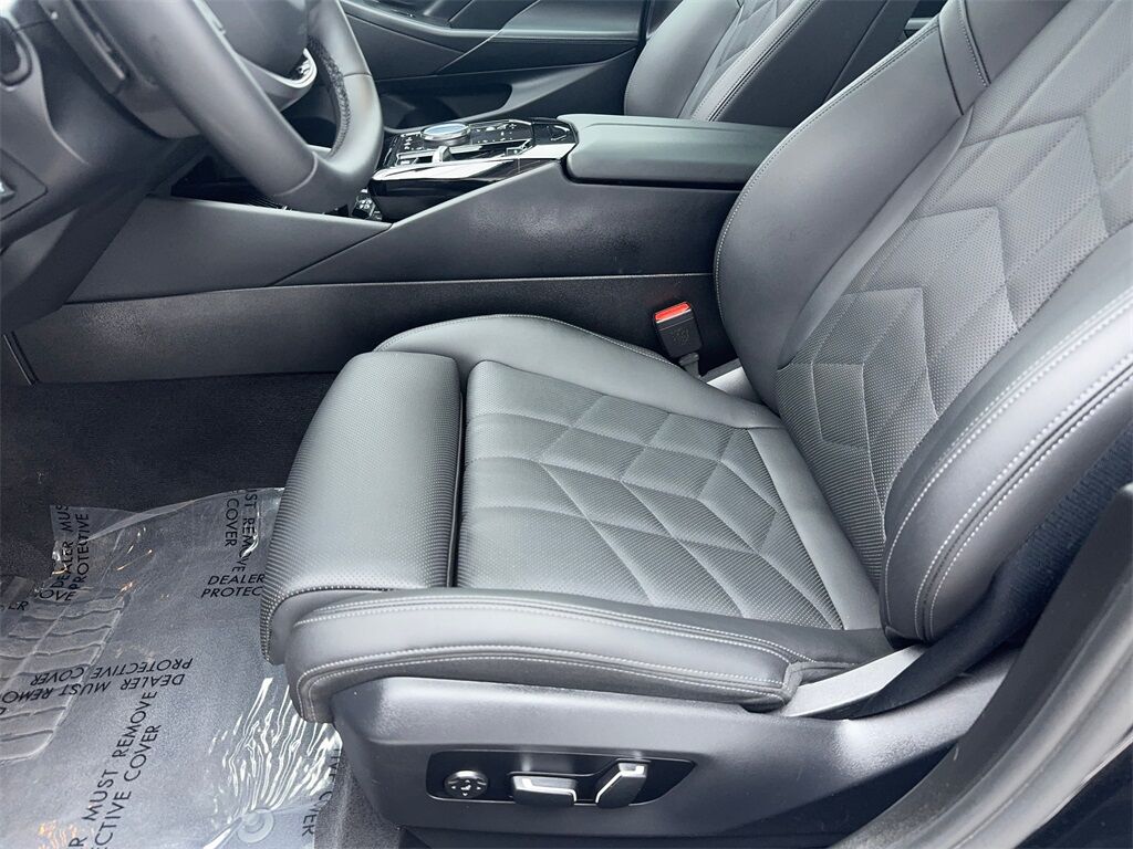 2025 BMW 5 Series 530i SPORT LINE,NAV,CAM,SUNROOF,HEADS UP Plano TX