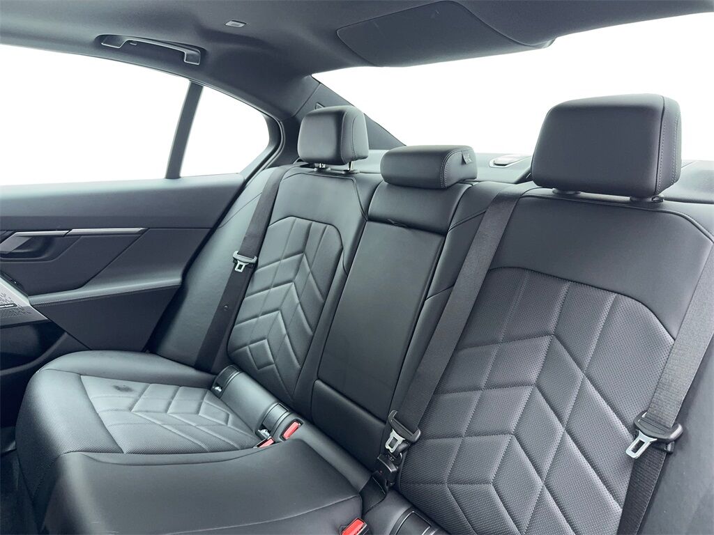 2025 BMW 5 Series 530i SPORT LINE,NAV,CAM,SUNROOF,HTD STS,HEADS UP Plano TX