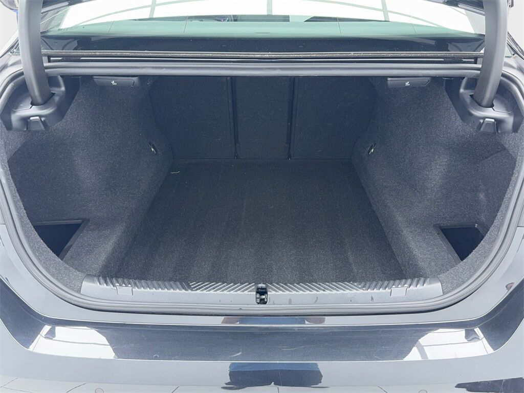 2025 BMW 5 Series 530i SPORT LINE,NAV,CAM,SUNROOF,HTD STS,HEADS UP Plano TX