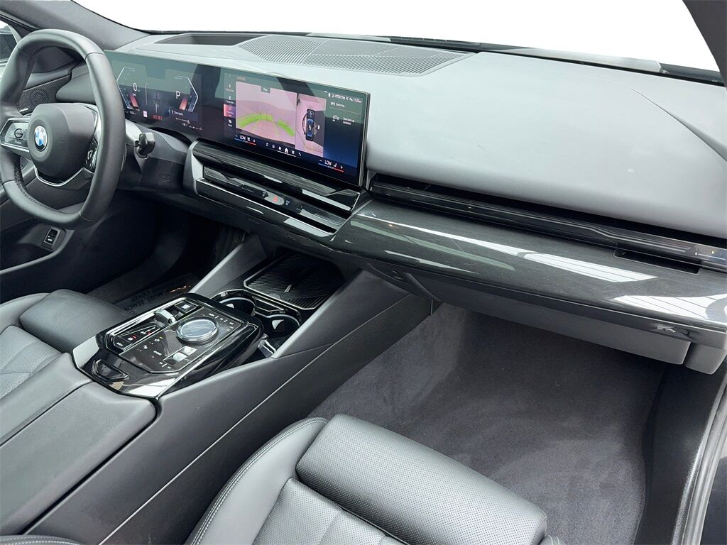 2025 BMW 5 Series 530i SPORT LINE,NAV,CAM,SUNROOF,HTD STS,HEADS UP Plano TX