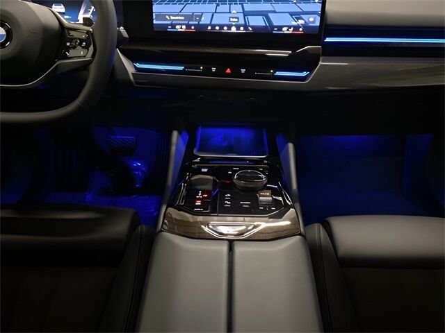 2025 BMW 5 Series 530i xDrive Dallas TX