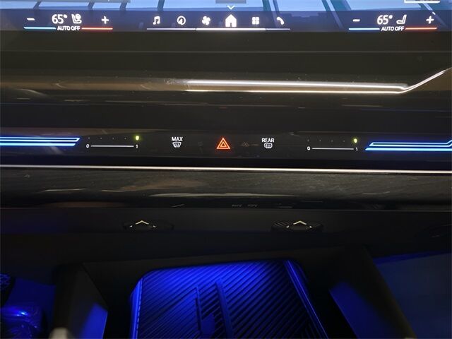 2025 BMW 5 Series 530i xDrive Dallas TX