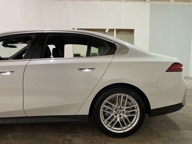 2025 BMW 5 Series 530i xDrive Dallas TX