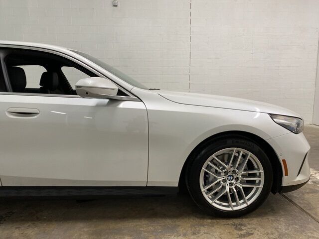 2025 BMW 5 Series 530i xDrive Dallas TX