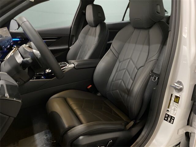 2025 BMW 5 Series 530i xDrive Dallas TX