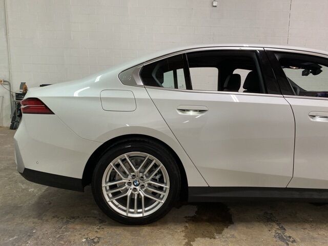 2025 BMW 5 Series 530i xDrive Dallas TX