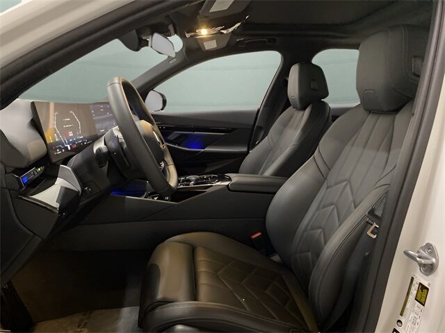 2025 BMW 5 Series 530i xDrive Dallas TX