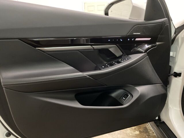 2025 BMW 5 Series 530i xDrive Dallas TX