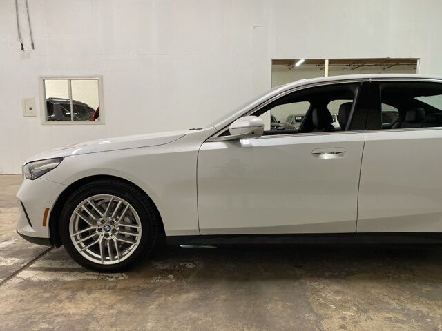 2025 BMW 5 Series 530i xDrive Dallas TX