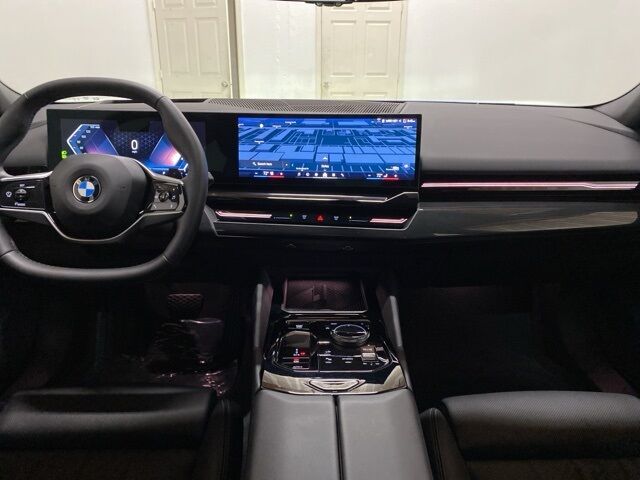 2025 BMW 5 Series 530i xDrive Dallas TX