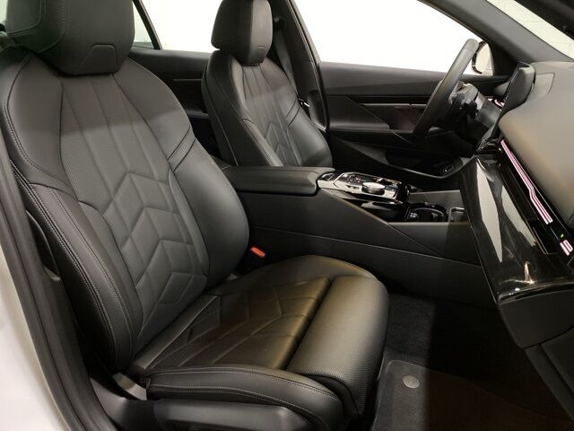 2025 BMW 5 Series 530i xDrive Dallas TX