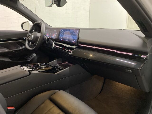 2025 BMW 5 Series 530i xDrive Dallas TX